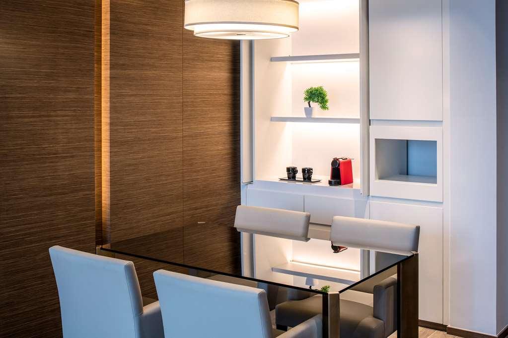 Doubletree Suites By Hilton - Riyadh Financial District Quarto foto