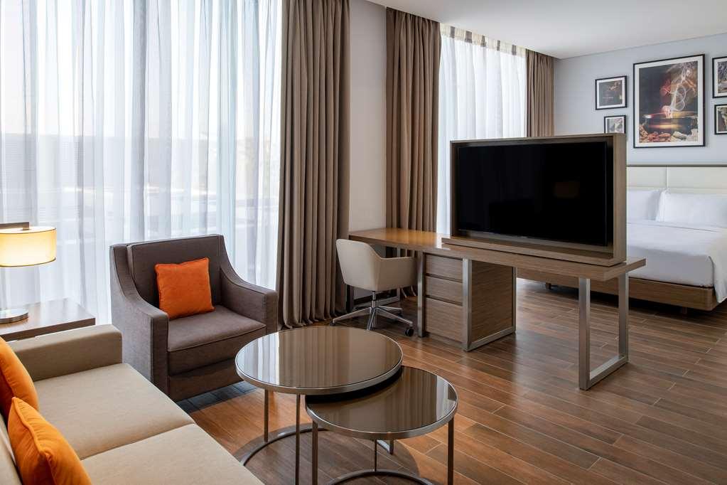 Doubletree Suites By Hilton - Riyadh Financial District Quarto foto