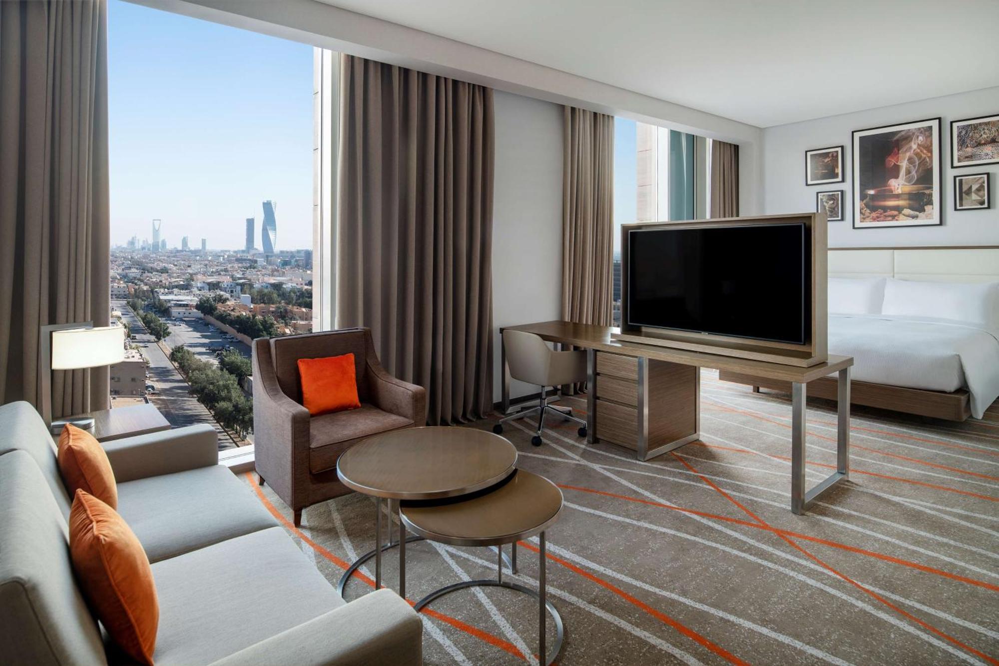 Doubletree Suites By Hilton - Riyadh Financial District Exterior foto