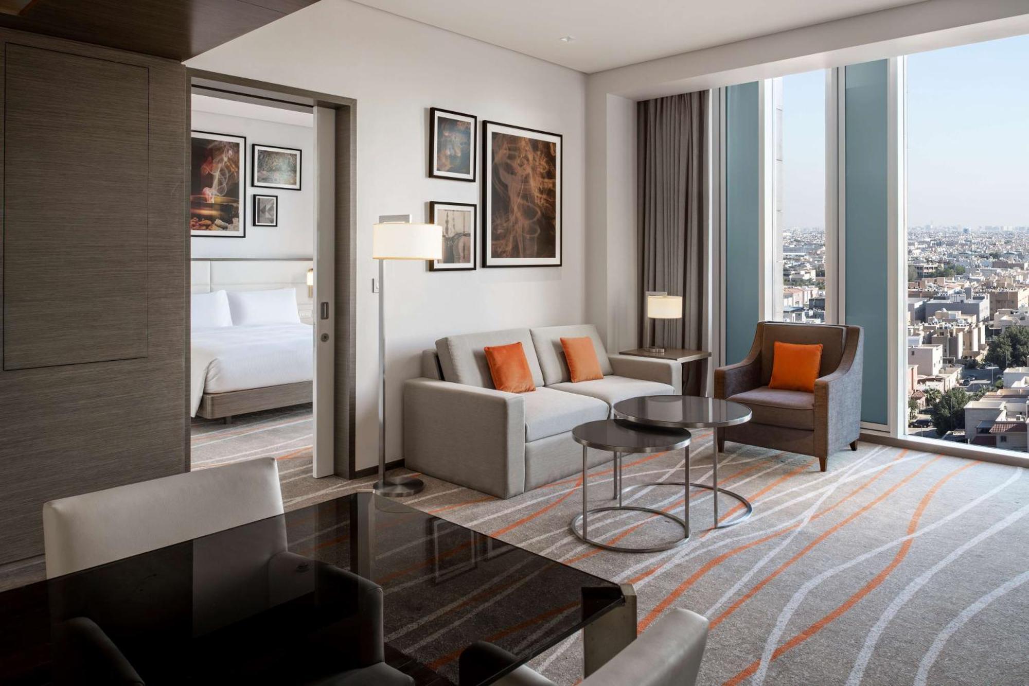 Doubletree Suites By Hilton - Riyadh Financial District Exterior foto